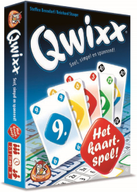 Qwixx dobbelspel met scoreblok en dobbelstenen